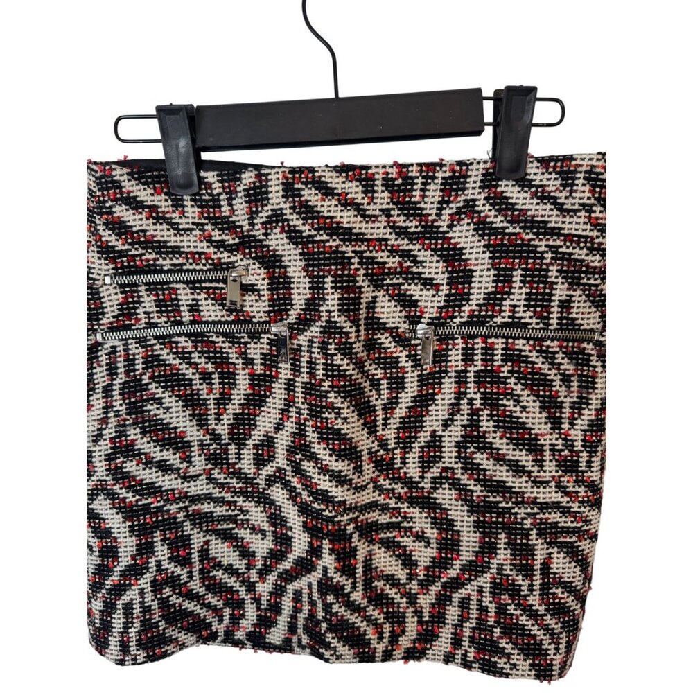 2$30 Zara XS Black Red & White Tweed Mini Skirt Zipper Pockets